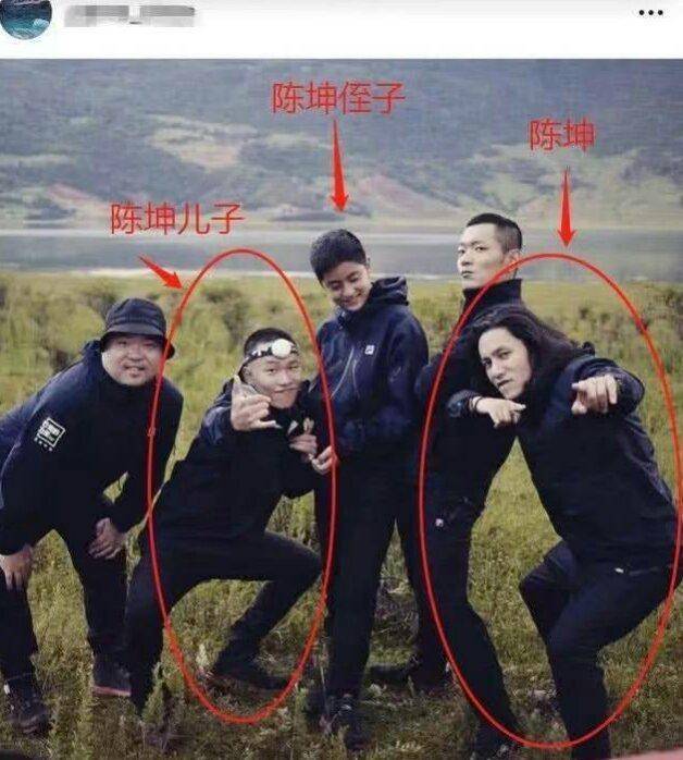 陈尊佑留脏辫剪板寸展现