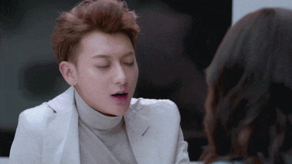 杨幂黄子韬你们都冷静一点!别怼了我们来好好谈判一下!