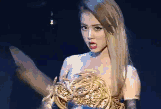 爆笑gif:看这架势,想吃人啊