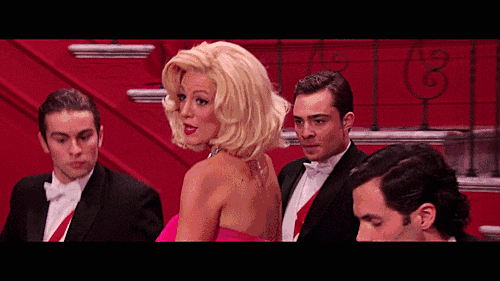 千万不要把纸醉金迷的上东区,拍成酷炫土豪风啊