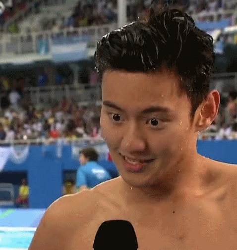 和郑爽跳皮筋和杨幂一起上课你离娱乐圈最近的一次是