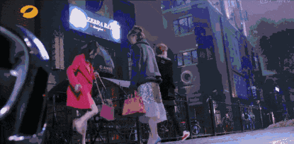 杨幂黄子韬你们都冷静一点!别怼了我们来好好谈判一下!