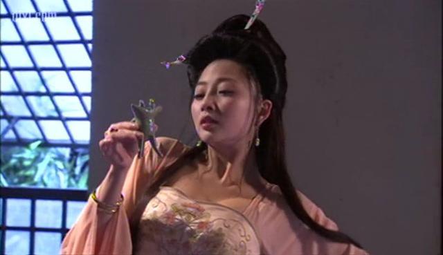殷桃《杨贵妃秘史》剧照这个女人有点迷!