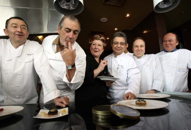 探秘全世界最昂贵的黑鱼子酱,如何生产?(4)