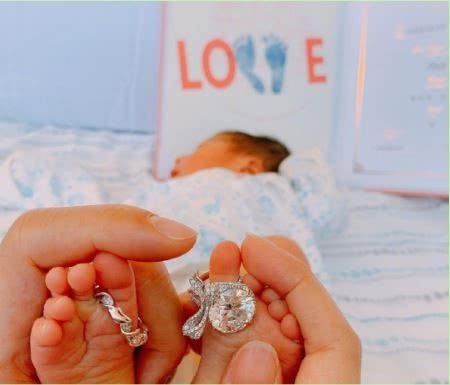 安以轩坐月子遇地震 发文称:当妈妈后无法淡定