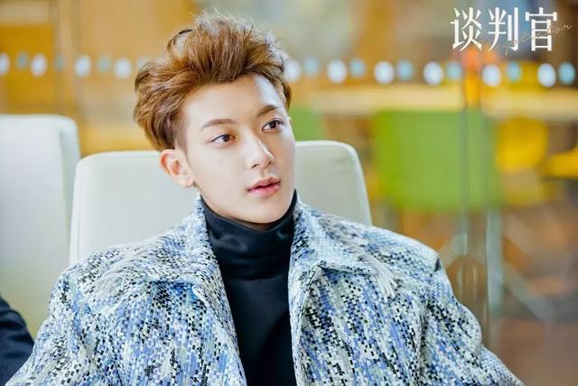 杨幂黄子韬你们都冷静一点!别怼了我们来好好谈判一下!