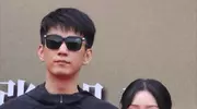 周也王子奇新片《红舞鞋》开机，同窗校友搭档引期待
