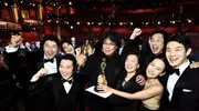 韩国被资本喂成影视帝国，中国却被资本灌满屏烂片，差距咋这么大