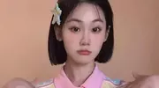 爆炸性新闻！郑恺小姨子奢侈品事件，姐夫朋友圈中到底隐藏了什么