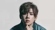生日宴让铜锣湾交通瘫痪，被王晶炮轰滚，25岁香港顶流姜涛凭啥