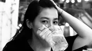 TVB视帝女友性感照引热议，男友吃醋上线超甜
