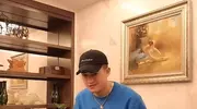 原来她就是欧豪妈妈，长相标致气质优雅，难怪儿子能如此优秀