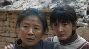 倪萍力挺迟蓬2天，意外戳破杨幂体面，给中年女演员提了醒
