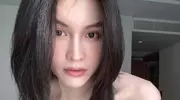账号内容全部不可见，著名超模何穗“疑似退圈”