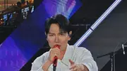 杨宗纬演唱会摔下2米舞台，全场尖叫，演出安全再引热议！