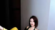 网红大鹅鹅（陈妍染）：好身材圈粉百万？她的清醒更动人
