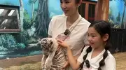 被45岁董璇生图吓到！现实竟没电视上漂亮