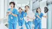 《机智医生生活》新衍生剧首播反响平平 女主角美貌成唯一焦点
