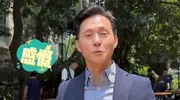 68岁“慕容复”张国强片场吃盒饭，感慨没被淘汰还有工作真好