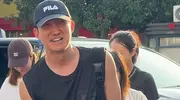 王阳一家三口旅游，老婆高斯有种人淡如菊的气质，女儿也好可爱