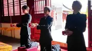 ONER男团关公面前拜把子，承诺相互珍惜扶持