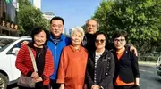 央视一哥张宏民，丁克晚年真凄凉