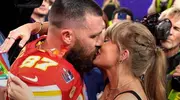 恭喜！音乐天后泰勒-斯威夫特官宣：与NFL橄榄球三冠王凯尔西订婚