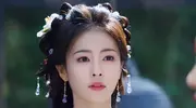 全网热度狂飙零差评，剧情紧凑引人入胜，四集打包追根本不腻