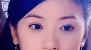 梧桐妹晒贾静雯比基尼辣照，贾静雯回应超有趣