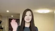 曾经风光的大衣哥前儿媳，如今灰溜溜从杭州搬回老家