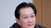 言行不一？劝说年轻人少上综艺多拍戏,自己却综艺捞金,他怎么想的