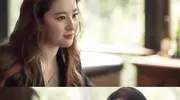 这一次，作为女配却掀桌杨幂的蓝盈莹，终究搬起石头砸了自己的脚