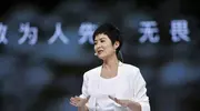42岁的央 视名嘴，趁着60岁的丈夫不注意，带着存款147万，前往上海与一位80后年轻男子见面，没想到这次相遇彻底改变了两个人的未来