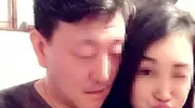 57岁韩磊被曝出轨！小三身材高挑纤细，大眼睛鹅蛋脸，比他小21岁