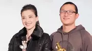梅婷一家四口罕见曝光，女儿似妈儿子像爸颜值超高