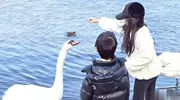 章子怡儿童节晒娃，儿子像汪峰，醒醒初显女神范儿