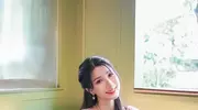 香港豪门女星成内地短剧女一号，素颜雀斑脸出镜，扮丑突破自己