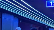 助阵鹿晗演唱会有点紧张，黄子韬带徐艺洋现身深圳白石洲打高尔夫