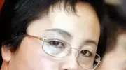 2004年赵忠祥桃色风波女主角饶颖：21年后，她活成了什么样？