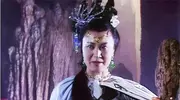 “上海第一名旦”杨春霞：“柯湘头+简约装扮”很气质，优雅一生