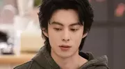 当27分钟录音撕裂新疆深夜：王鹤棣“私生”风波背后的隐私战争