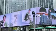 国家整治娱乐圈真相来了：明星广告突然消失！街头全换成英烈面孔