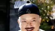 77岁王刚砸碎亿元杯子 为养幼子直播带货老戏骨的下半人生太扎心！