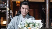 原本是冲着女主周也去看的《锦月如歌》，却被45岁的男配惊艳了