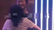 李雪琴街头拥抱男友！当年嫌她胖的男生看吧，这才是真爱！