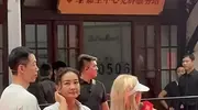 太胖的人，瘦下来，身材和脸上都垮下来了！