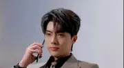 刘兰博被大家称之为“00后霸总代表”，在短剧领域发光发热。