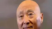 别伤了七十岁老头的心我们欠陈佩斯一张影票，戏台点映峰回路转