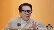 无限3来的明明是向华强，但向佐似乎更抢镜，时不时被监制提及