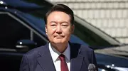 李在明曾经也白发苍苍，如今轮到尹锡悦搏同情，这就叫世事无常